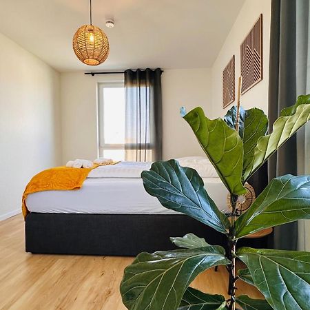 Amao-Sepia I 86Qm I King-Size Beds I Netflix I Privat Balcony I Free Parking I Near Europapark Apartment Rheinhausen Luaran gambar